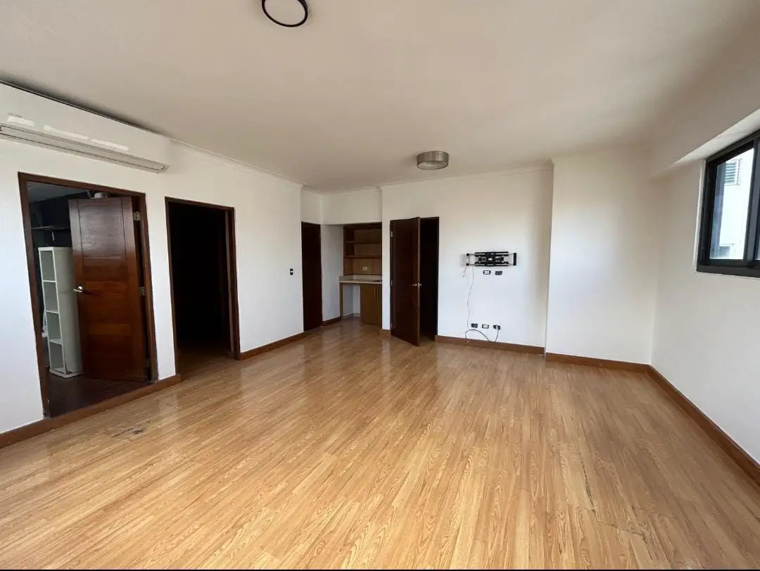 Se vende apartamento ubicado en Ens. Naco Foto 7247448-1.jpg