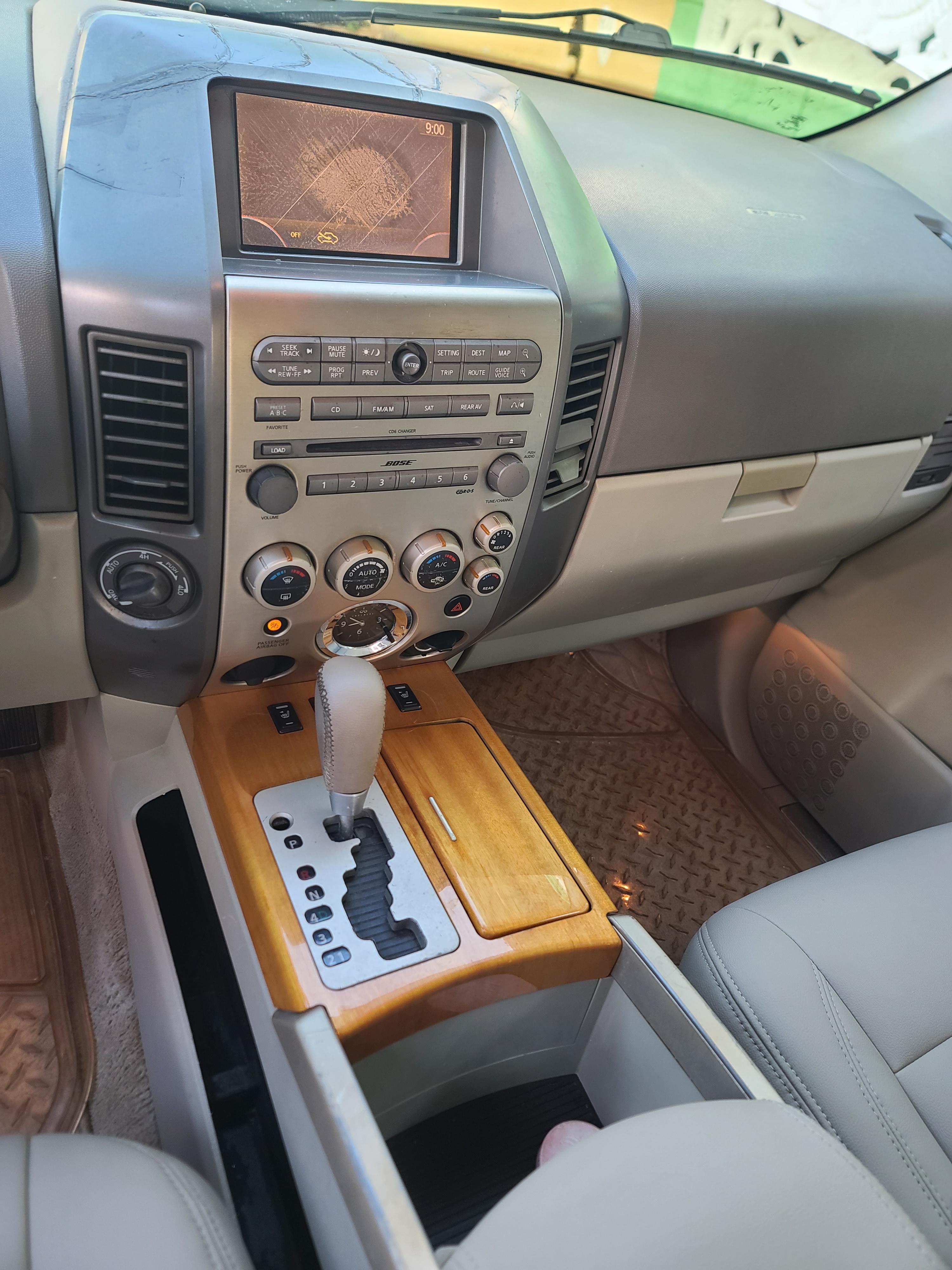 INFINITI QX56.2005  Foto 7248443-8.jpg