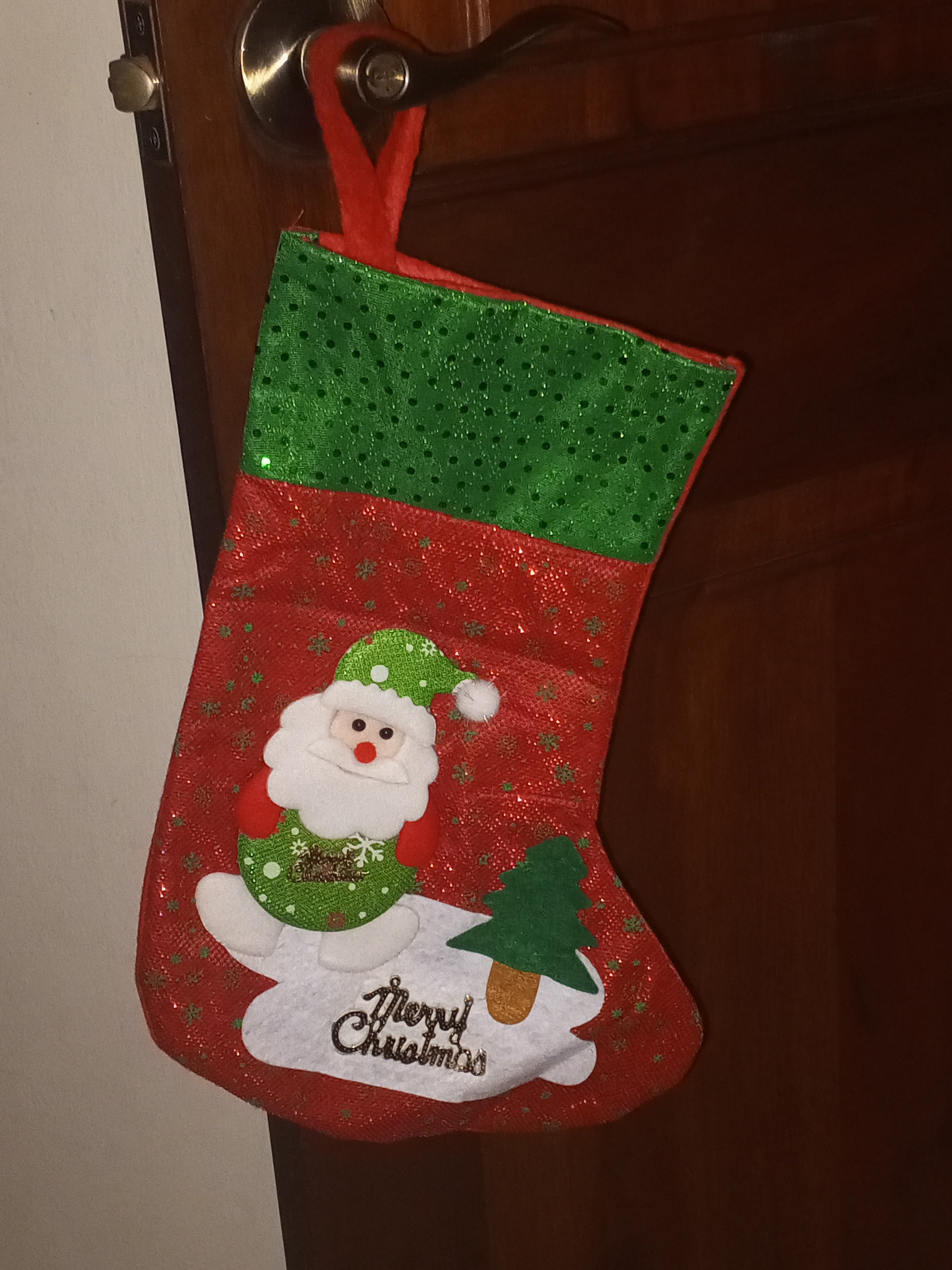 HERMOSA GUIRNALDA NAVIDEÑA Y DE REGALO 2 ADORNOS DE SANT Foto 7252896-3.jpg