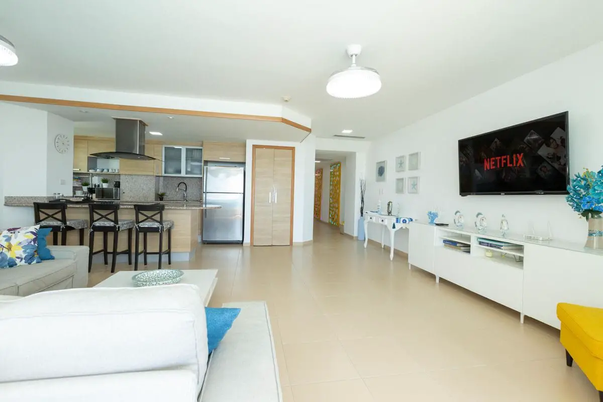 Vendo Hermoso Apartamento en PRIMERA Línea de Playa  Juan Dolió en MAR Foto 7266582-11.jpg
