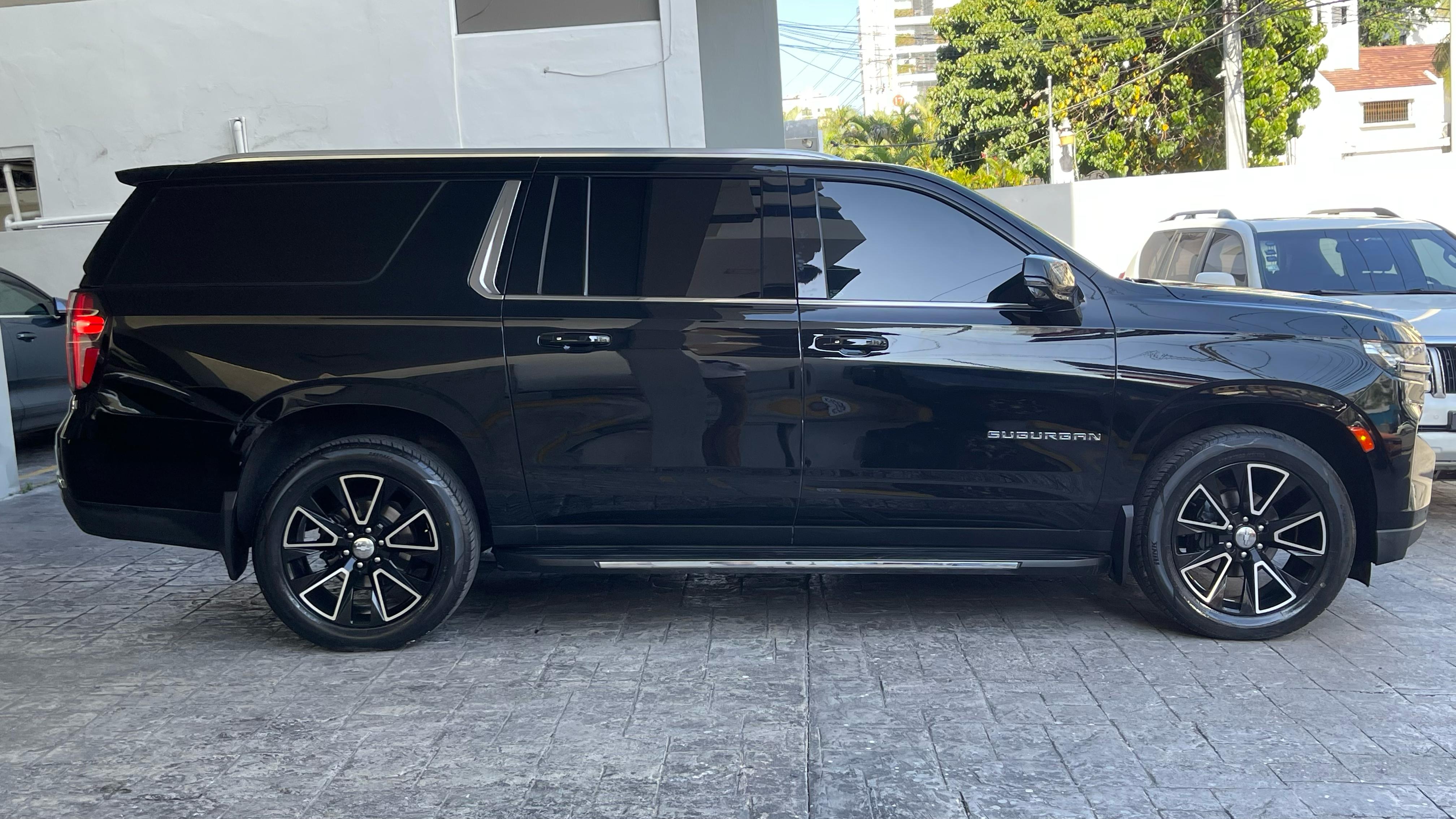 Chevrolet Suburban LT 2022 Foto 7271116-4.jpg