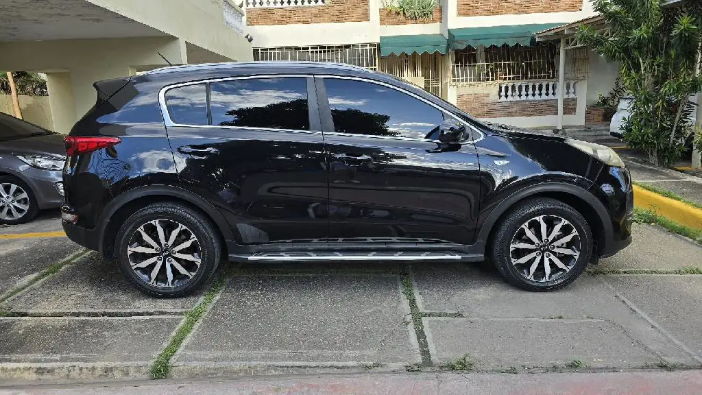 Kia  2018 Gasolina Foto 7272854-1.jpg
