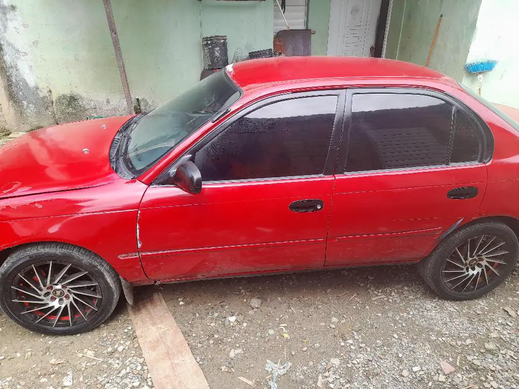 Toyota Corolla 1996 Foto 7273547-2.jpg