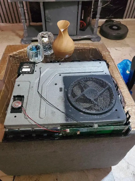 Para reparar XBOX ONE no enciende vino así tiene fuente y cable hdmi Foto 7273981-1.jpg