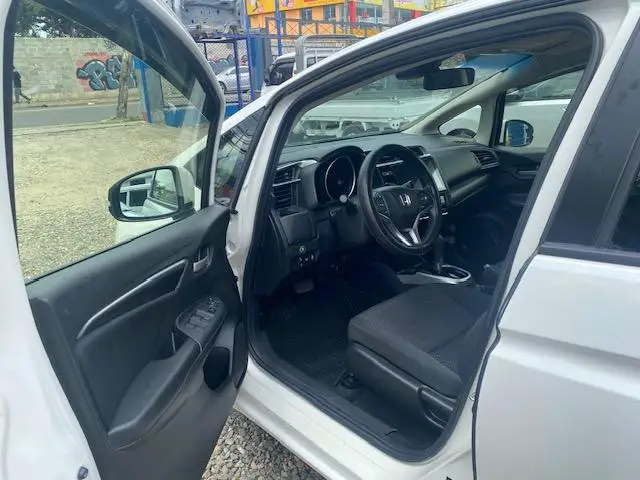 HONDA FIT RECIEN IMPORTADO AÑO 2019 EXCELENTES CONDICIONES Foto 7274041-5.jpg
