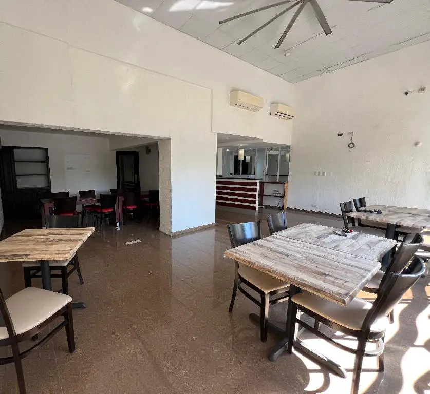 Local Comercial en Alquiler - Avenida Enriquillo!???? Foto 7274586-5.jpg