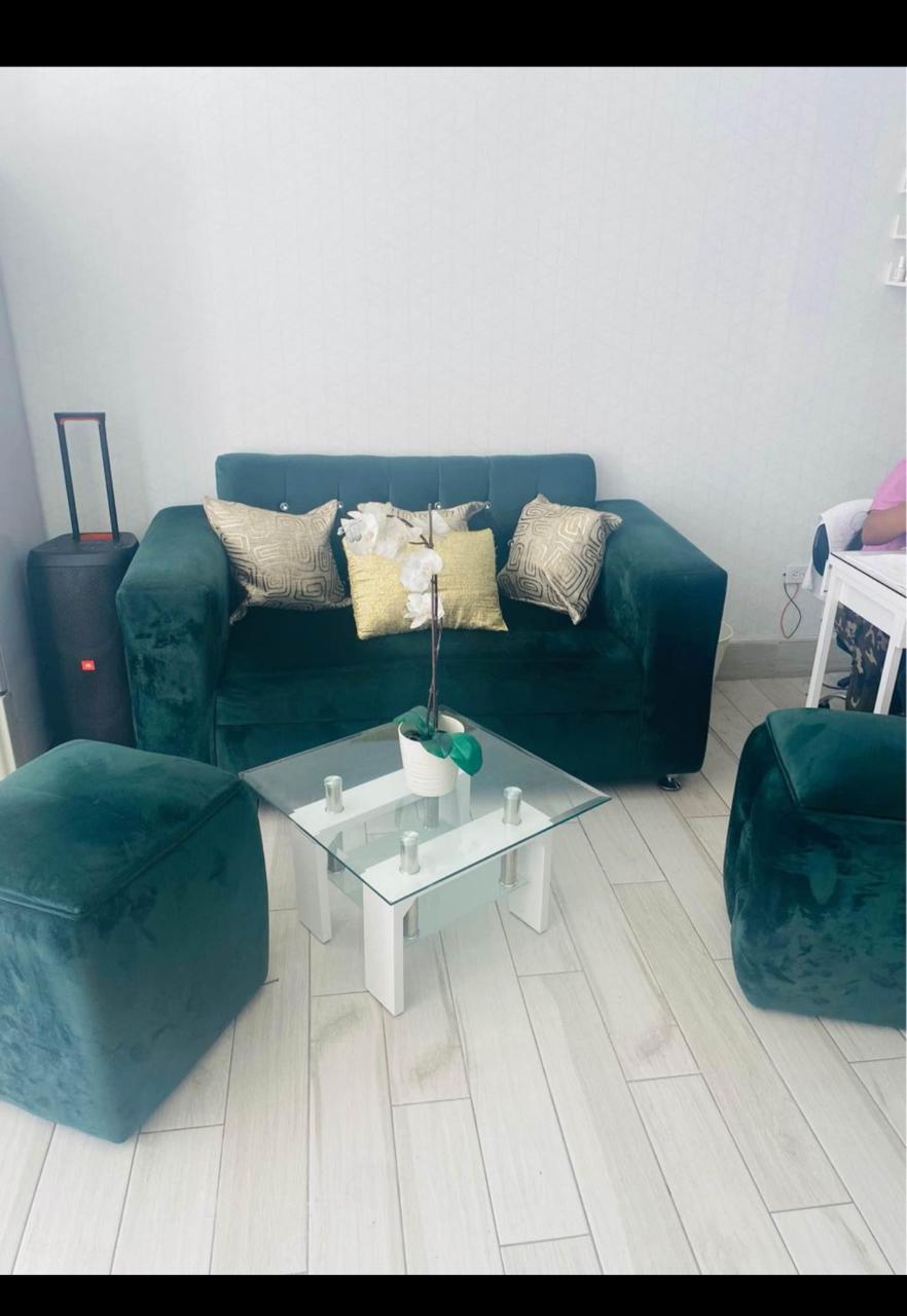 Vendo Punto Comercial Salón de Belleza Totalmente Amueblado Foto 7274735-7.jpg