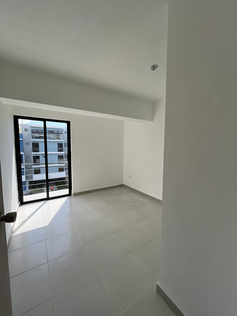 Vendo Apartamento en Santo Domingo Este  Foto 7274839-3.jpg