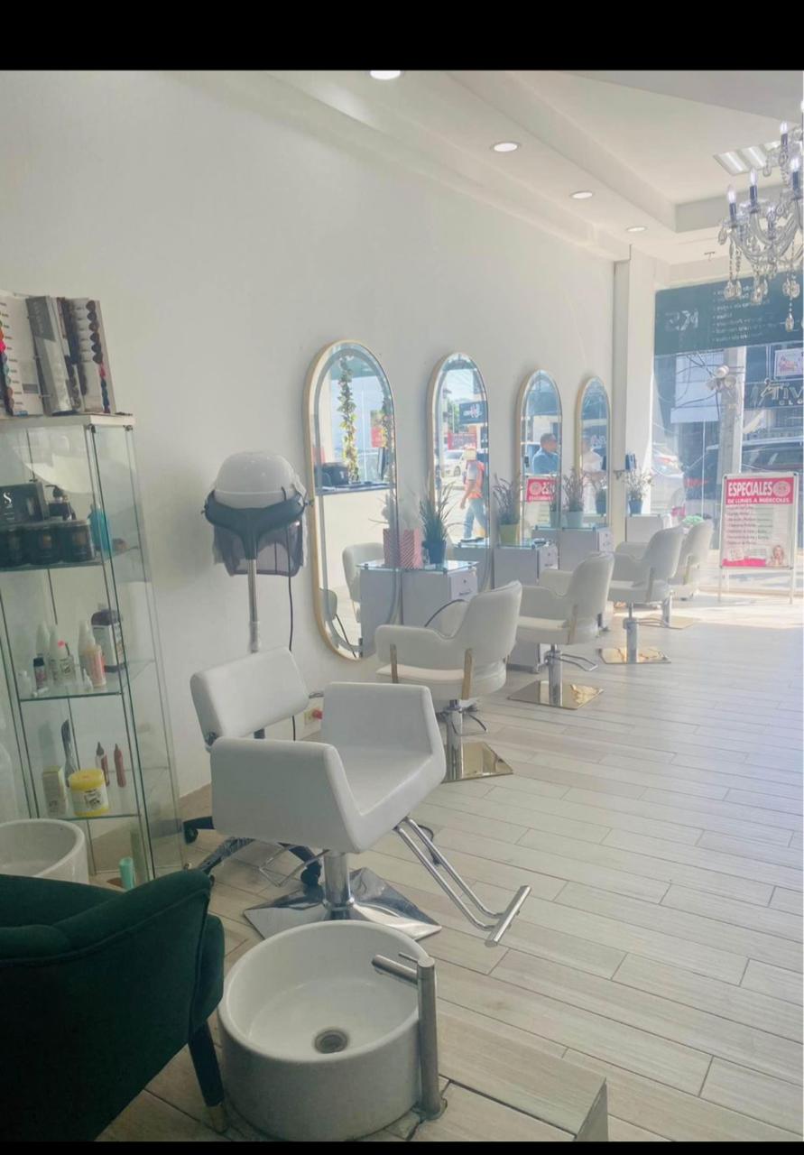 Vendo Punto Comercial Salón de Belleza Totalmente Amueblado Foto 7274926-3.jpg