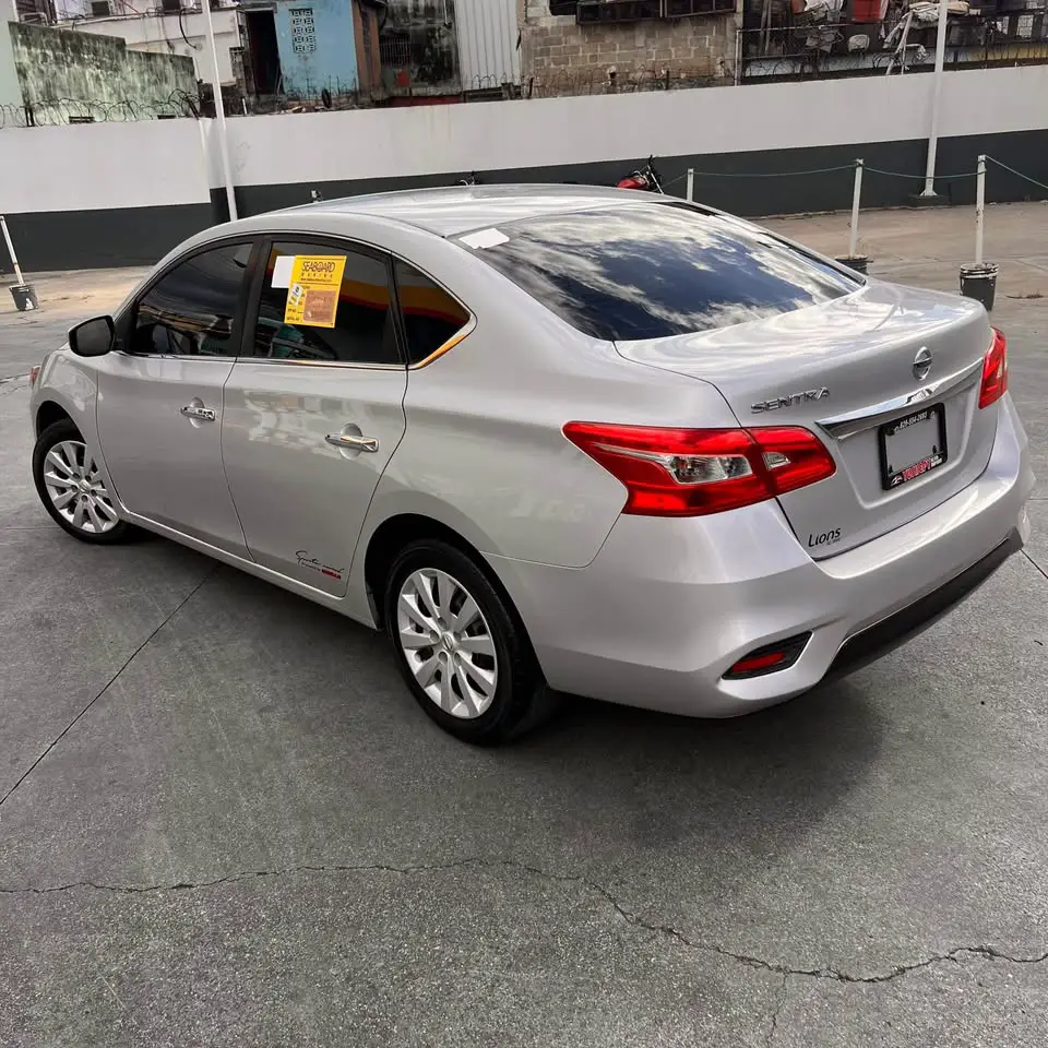 Nissan Sentra 2019  Foto 7274935-6.jpg