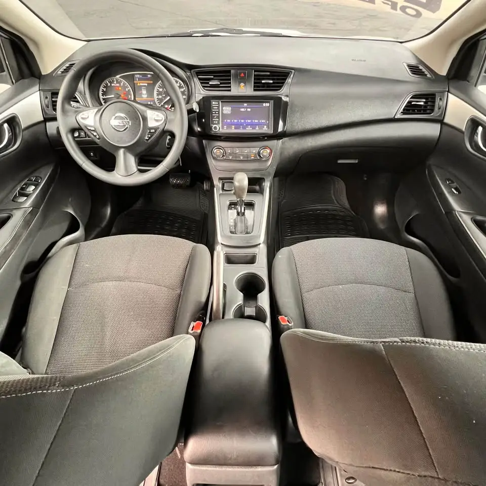 Nissan Sentra 2019  Foto 7274935-9.jpg