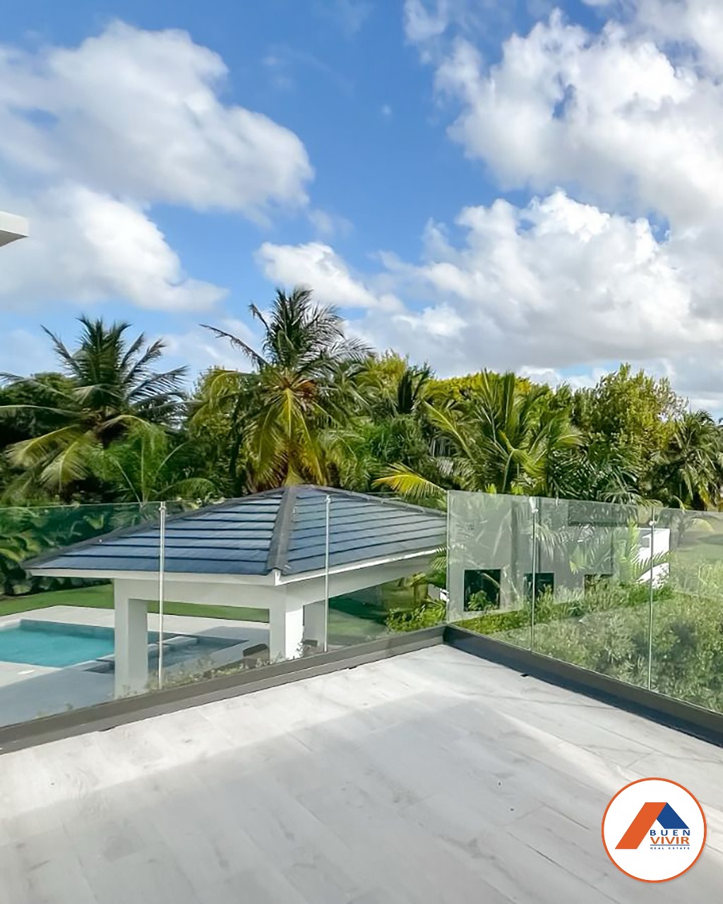 NUEVA Y MODERNA VILLA EN RES. COCOTAL PUNTA CANA Foto 7274956-9.jpg