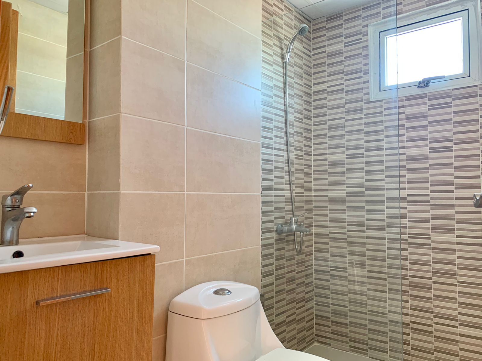 Apartamento con Terraza Privada en Venta en el Millon Foto 7274969-5.jpg