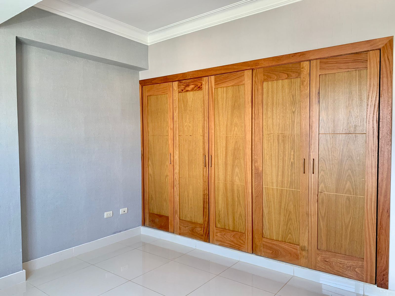 Apartamento con Terraza Privada en Venta en el Millon Foto 7274969-7.jpg