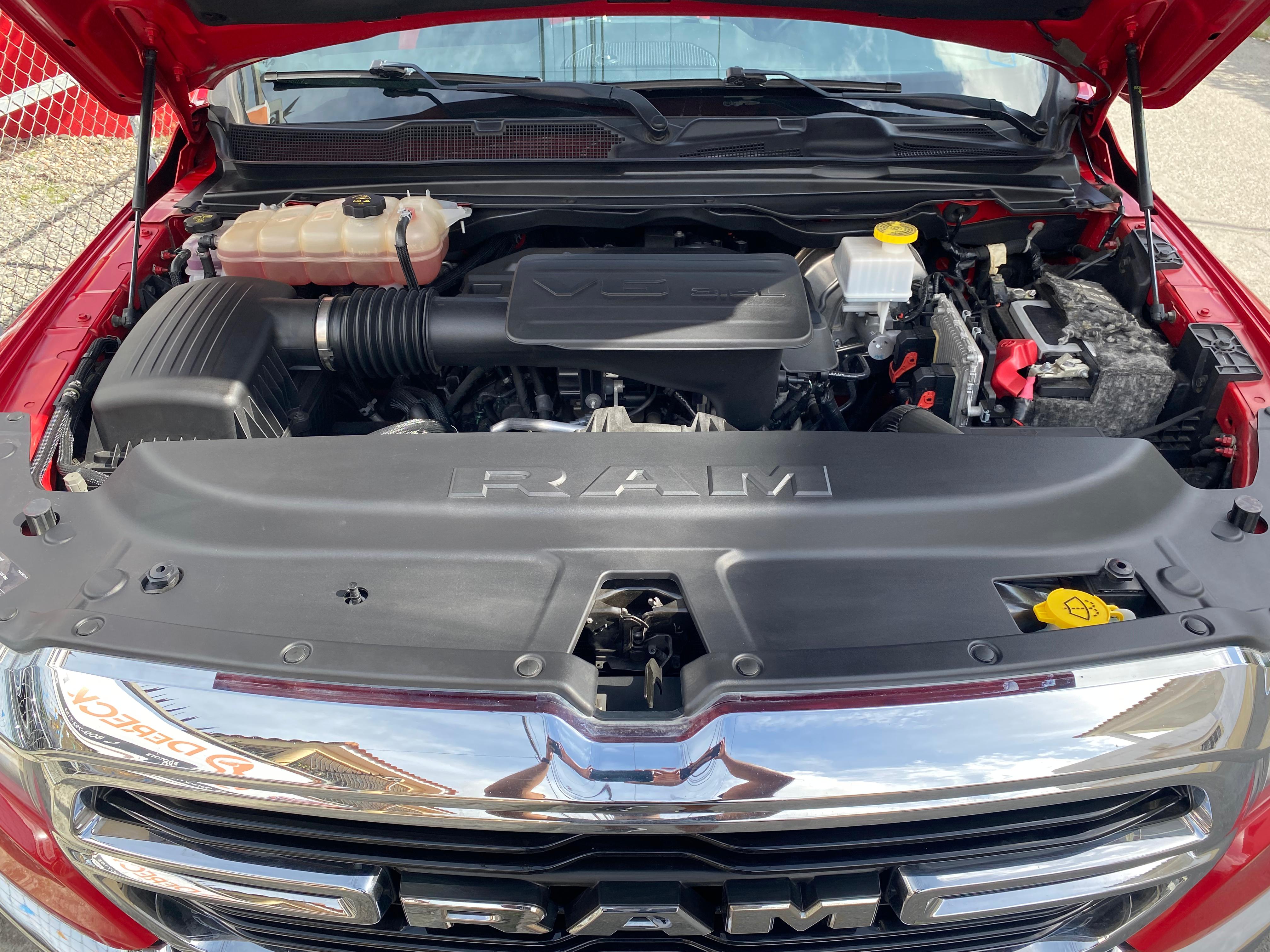 DODGE RAM 1500 BIGHORN 2019 Foto 7274980-10.jpg