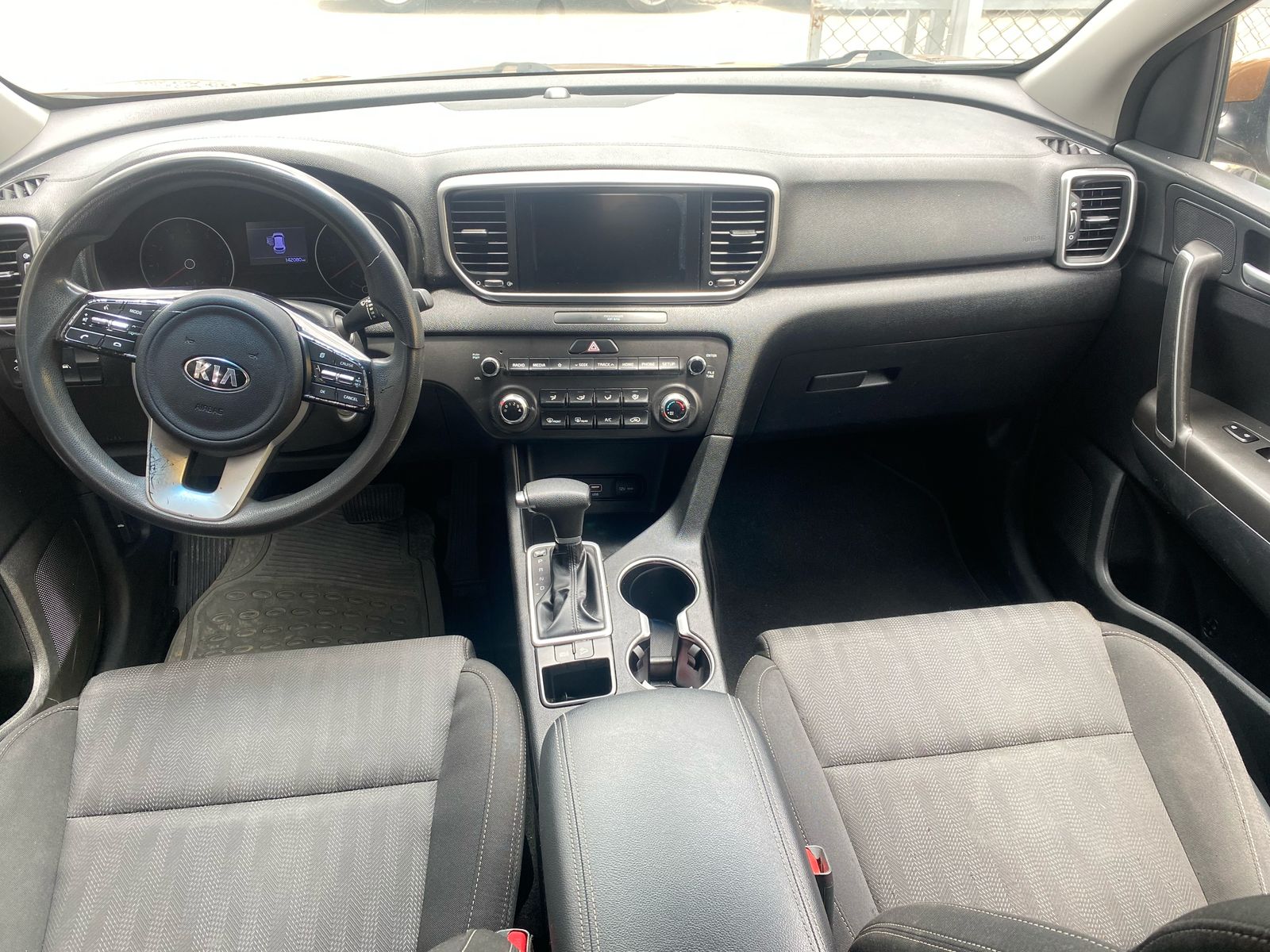 KIA SPORTAGE LX 2020 Foto 7275091-5.jpg