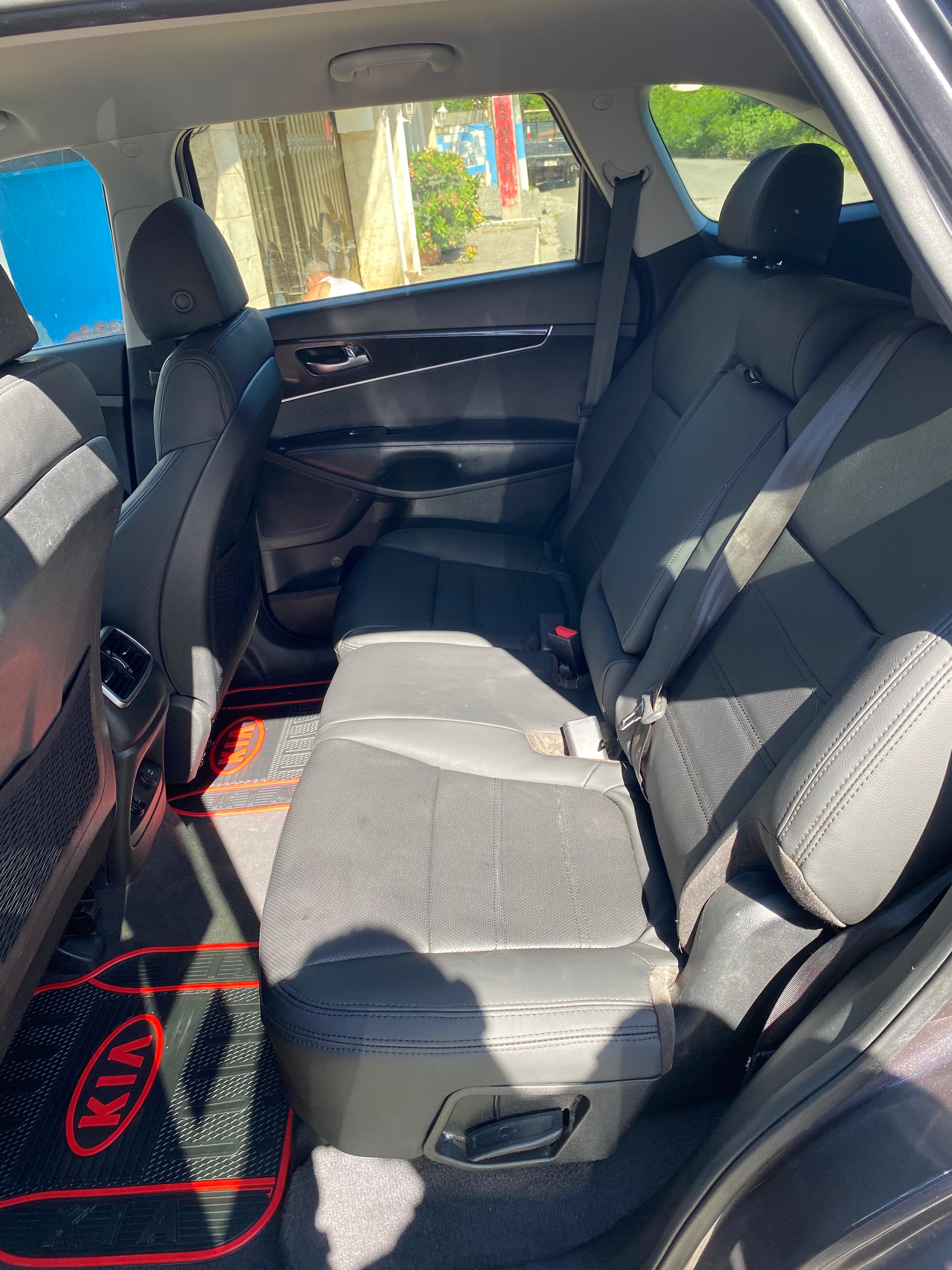 KIA SORENTO LX 2018 Foto 7275094-7.jpg