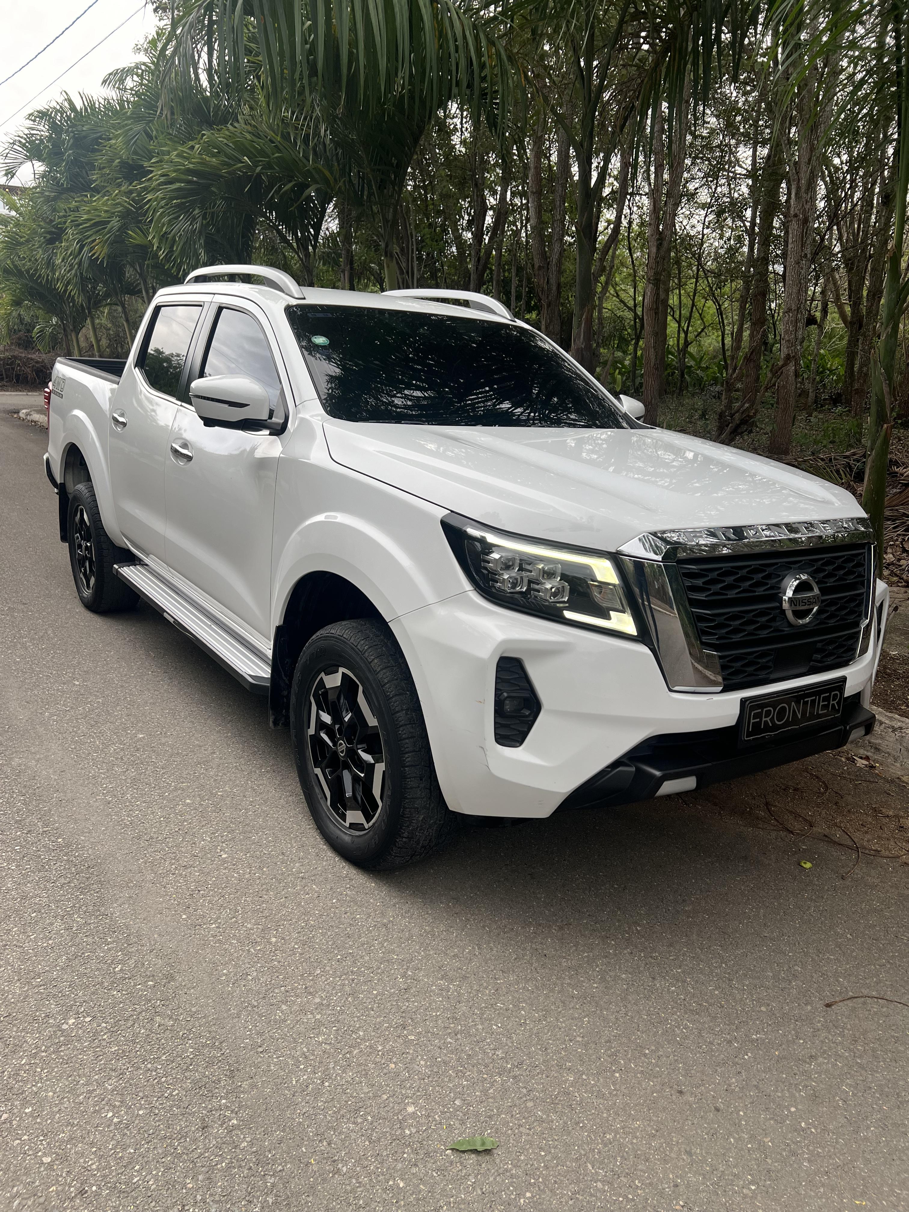 Nissan Frontier 2022 Foto 7275396-6.jpg