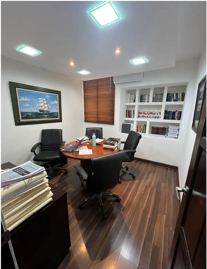 ALQUILO LOCAL DE OFICINAS EN ENSANCHE NACO 74 Mts.2 3er. NIVEL Foto 7275411-6.jpg