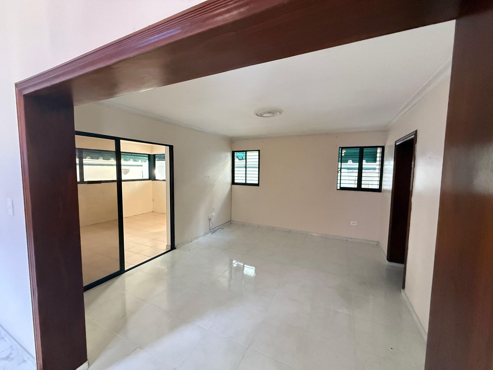 Se alquila Casa Amplia en Bella Vista  Foto 7275494-11.jpg