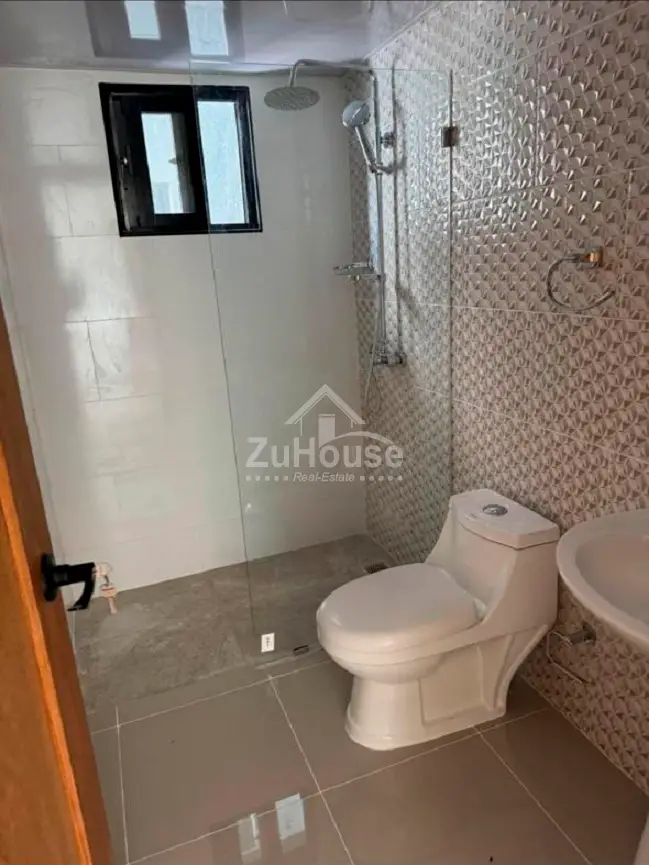 Apartamento en Alquiler en 5to piso con ascensor en la Herradura AWPA0 Foto 7275581-10.jpg