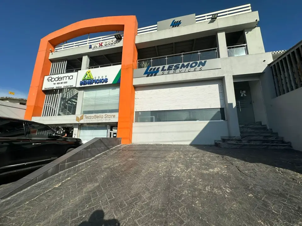 Alquilo local comercial en los proceres  Foto 7275663-3.jpg