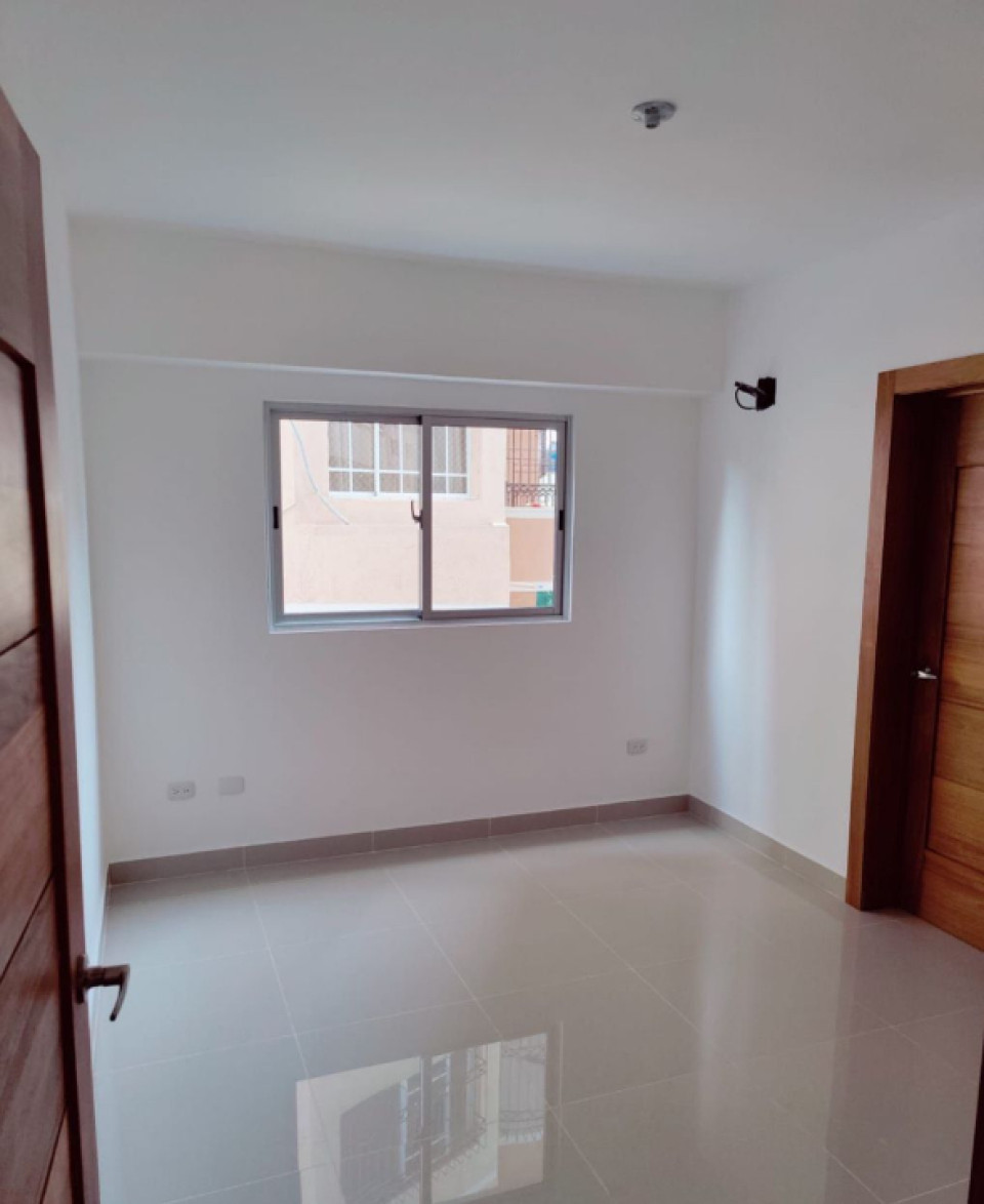 Vendo apartamento de 2 habitaciones en zona universitaria  Foto 7275684-6.jpg