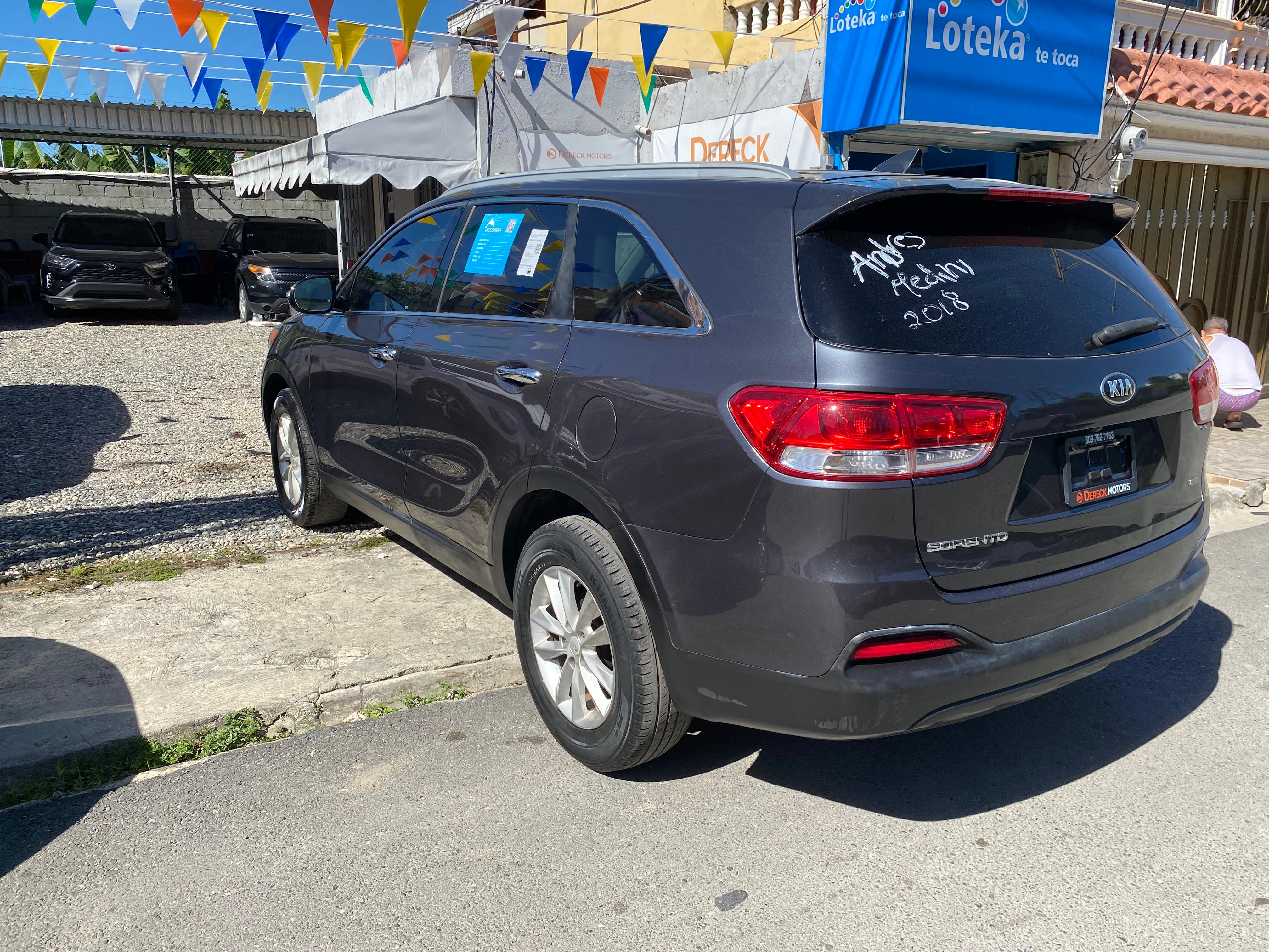 KIA SORENTO LX 2018 Foto 7275790-3.jpg