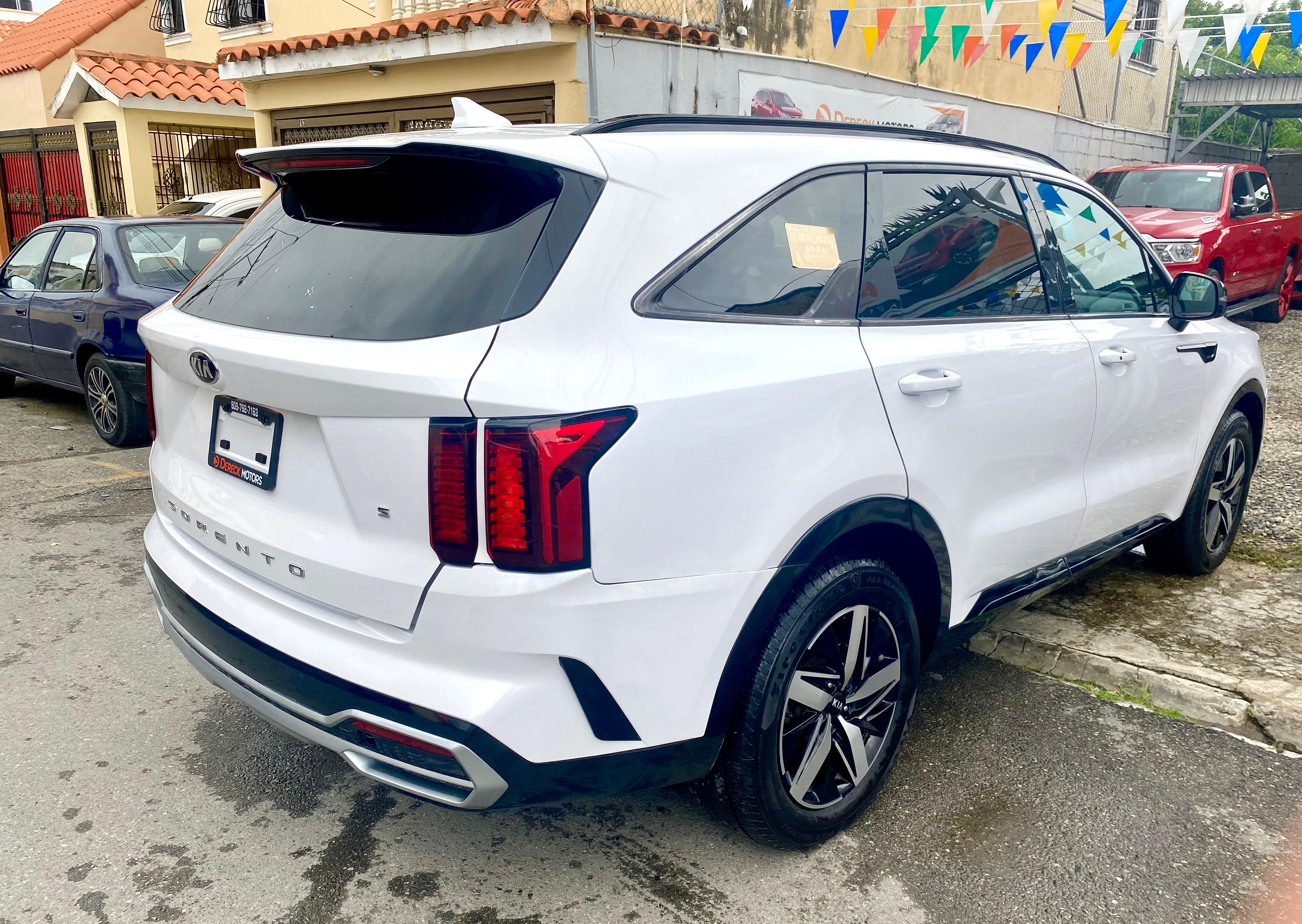 KIA SORENTO 2021  Foto 7275798-4.jpg
