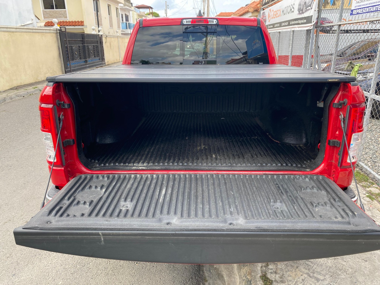 DODGE RAM 1500 BIGHORN 2019 Foto 7275802-10.jpg