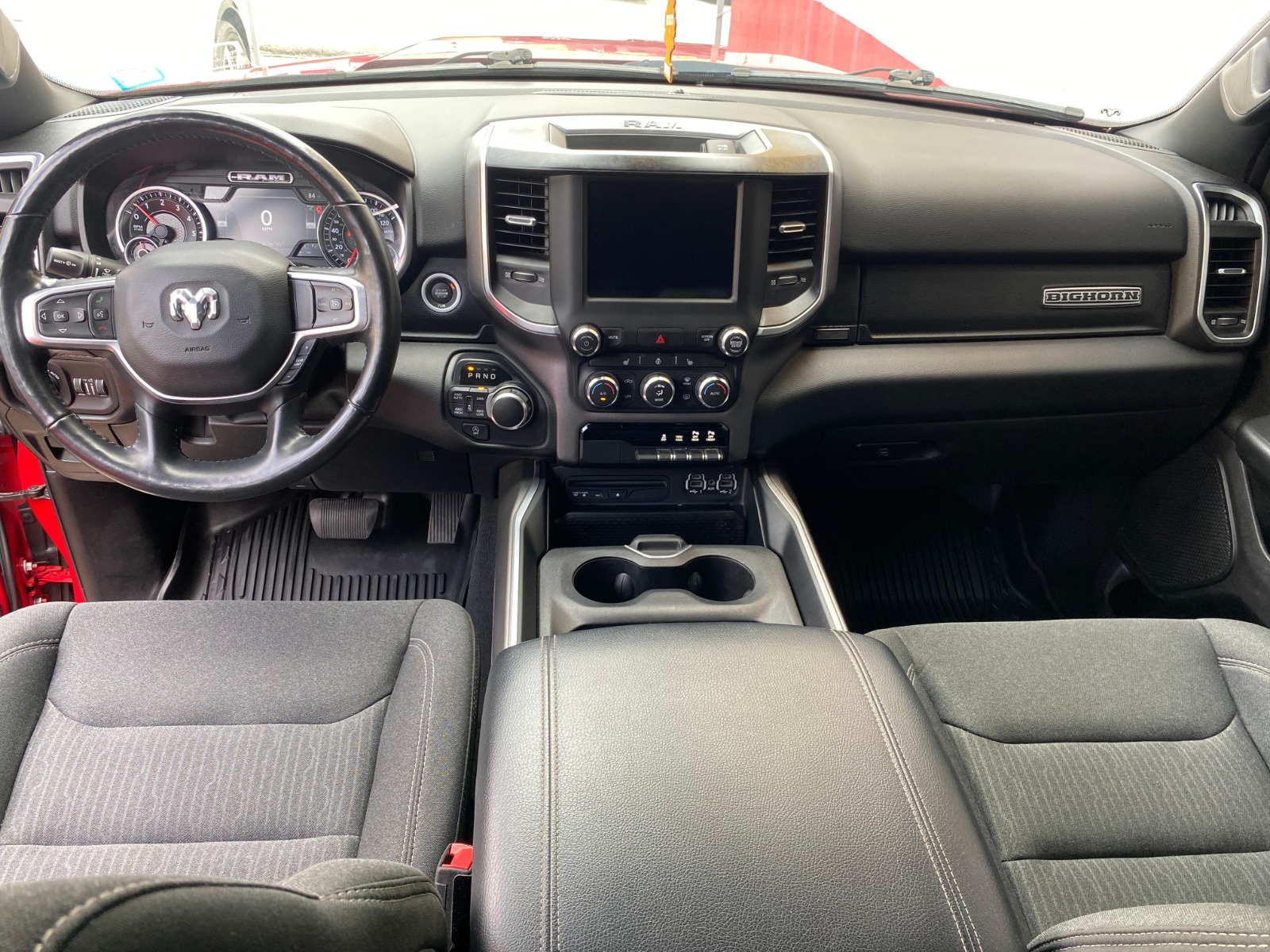 DODGE RAM 1500 BIGHORN 2019 Foto 7275802-5.jpg