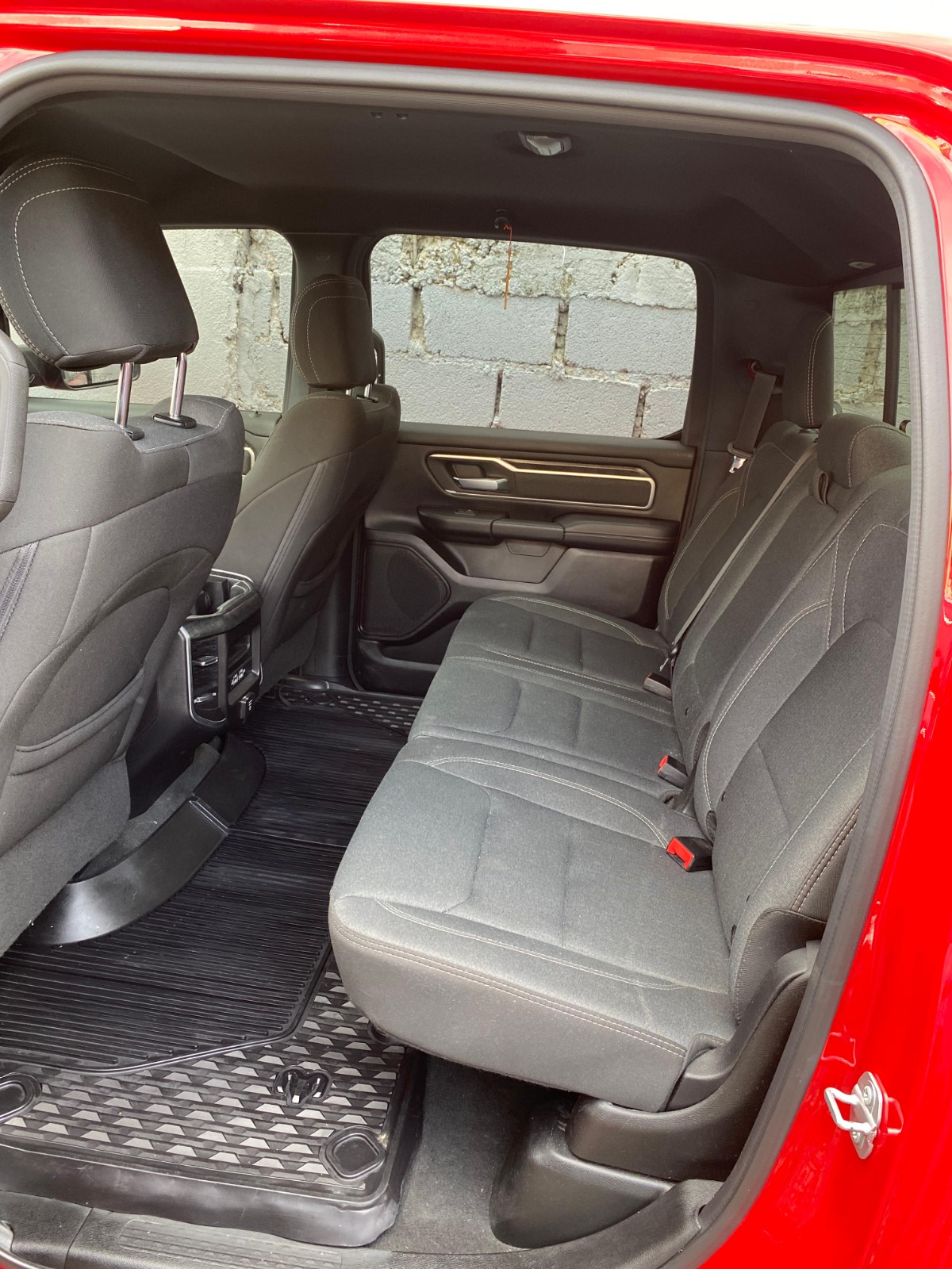 DODGE RAM 1500 BIGHORN 2019 Foto 7275802-7.jpg