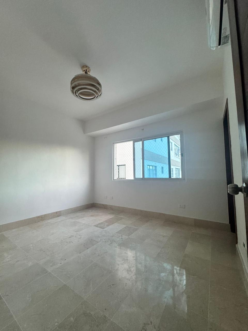 Vendo  o Alquilo Apto en Torre moderna  del  VERGEL  2 HABS 147 Mts.2  Foto 7275806-8.jpg