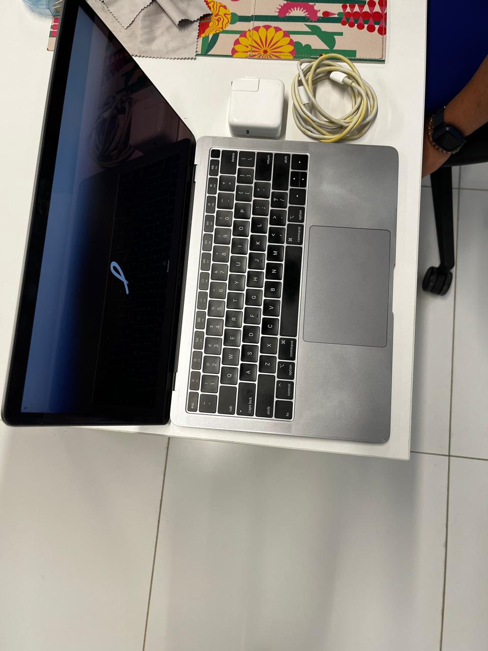 Macbook Air 13 2019 Foto 7275905-4.jpg
