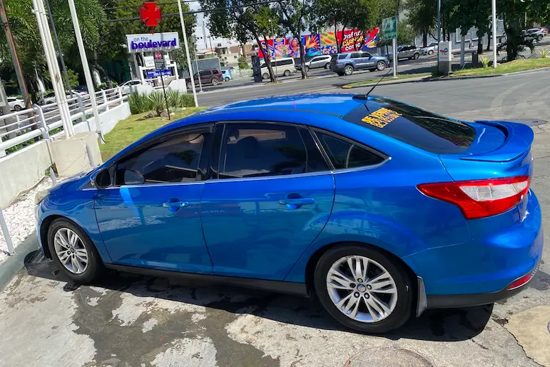 Ford Focus 2012 Flex Fuel en Excelente Estado RD300000 Foto 7275985-2.jpg