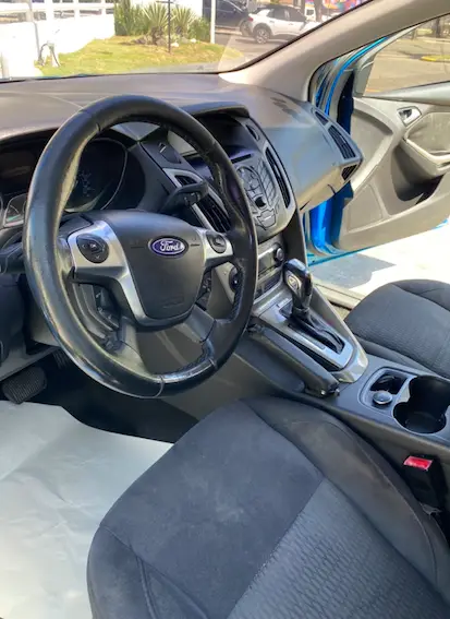 Ford Focus 2012 Flex Fuel en Excelente Estado RD300000 Foto 7275985-5.jpg