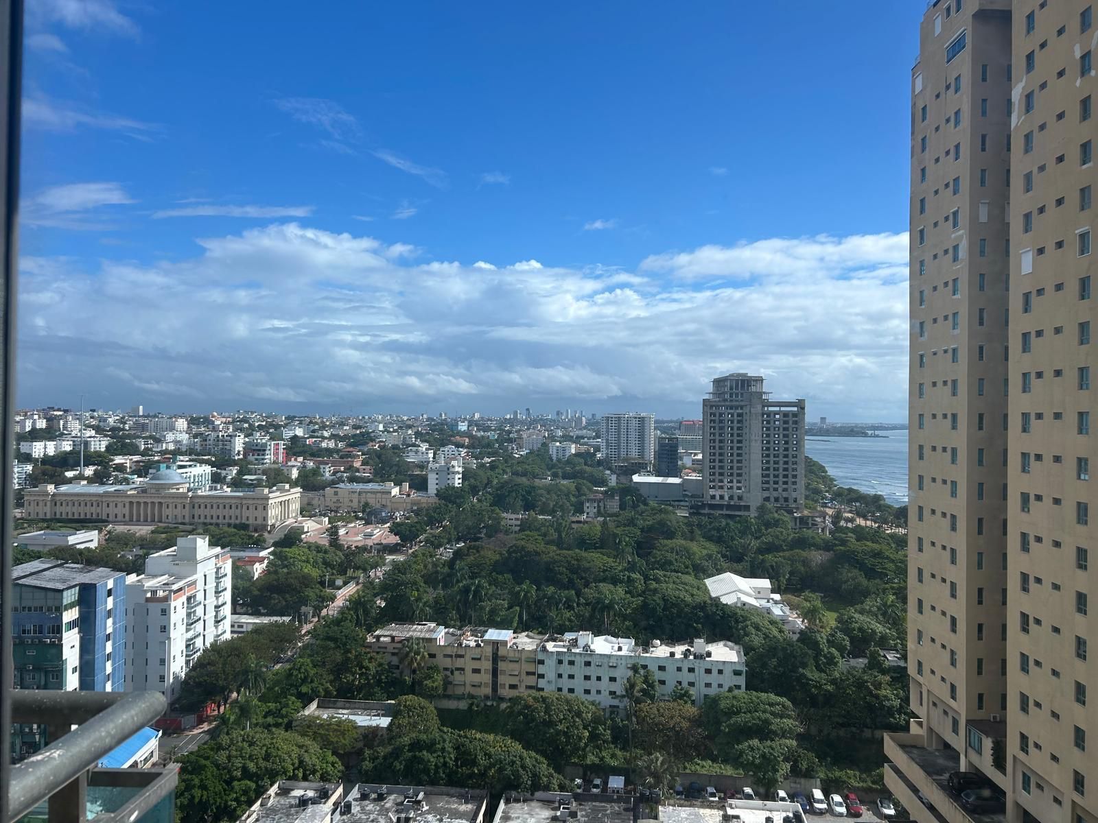 Vendo apartamentos Malecón center en santo dómino Foto 7276141-7.jpg