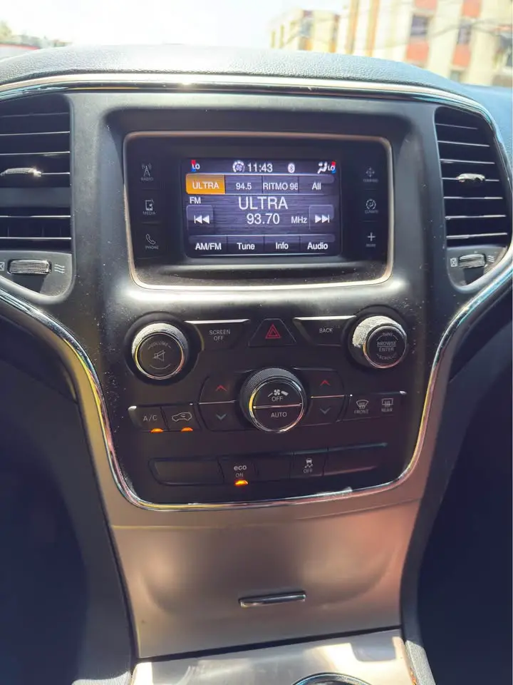 Jeep Grand Cherokee 2014  Foto 7276182-10.jpg