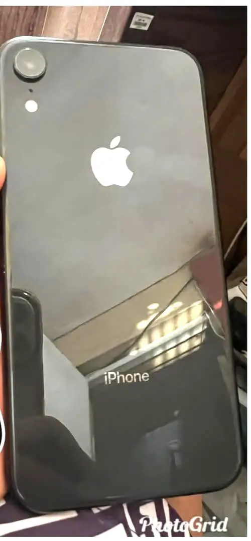 IPhone XR 64gb Factory Unlock Bateria 88 1Mes de Garantia Foto 7276209-2.jpg
