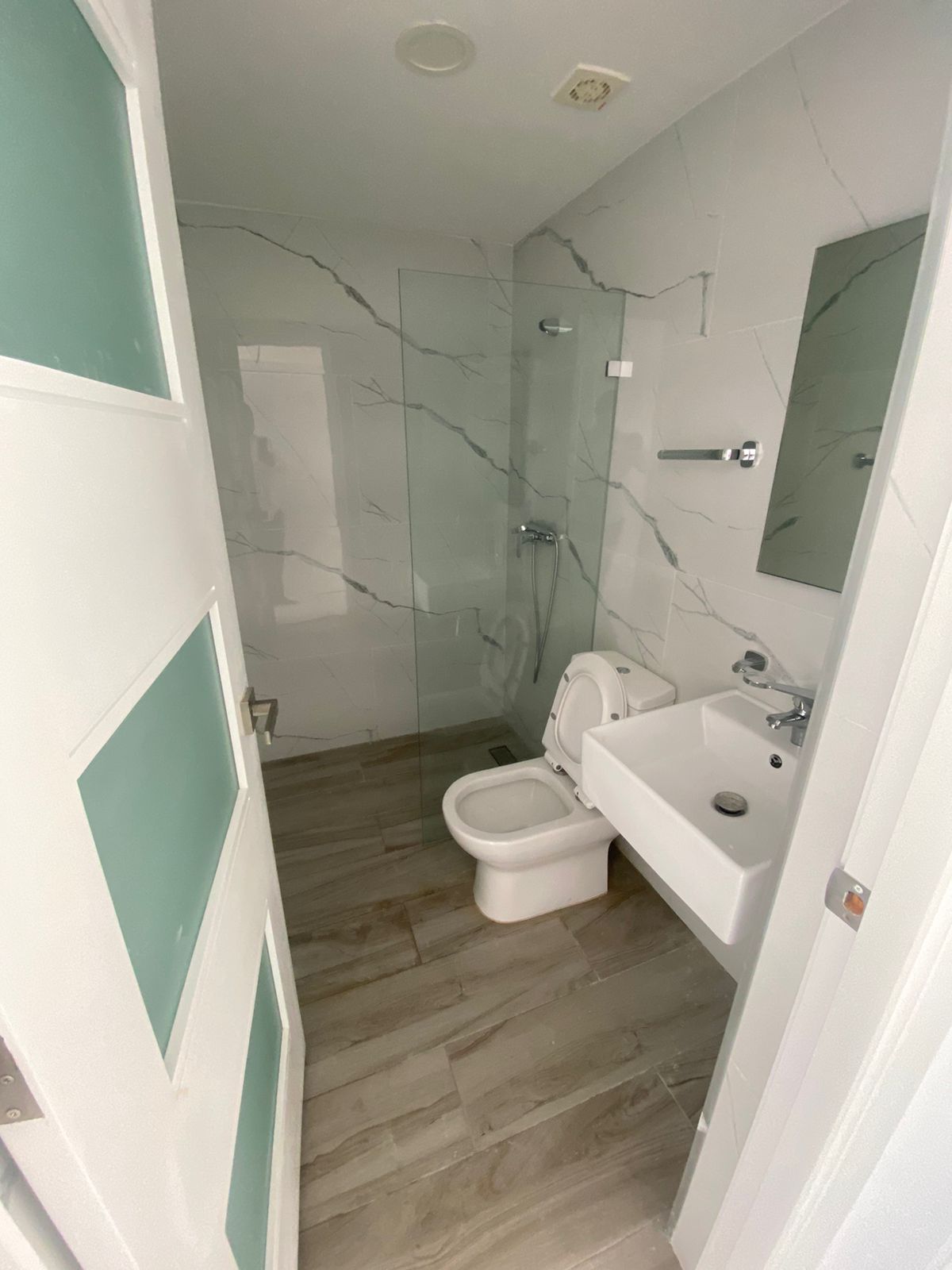 Apartamento en venta ubicado en Urbanización Real  Foto 7276382-7.jpg