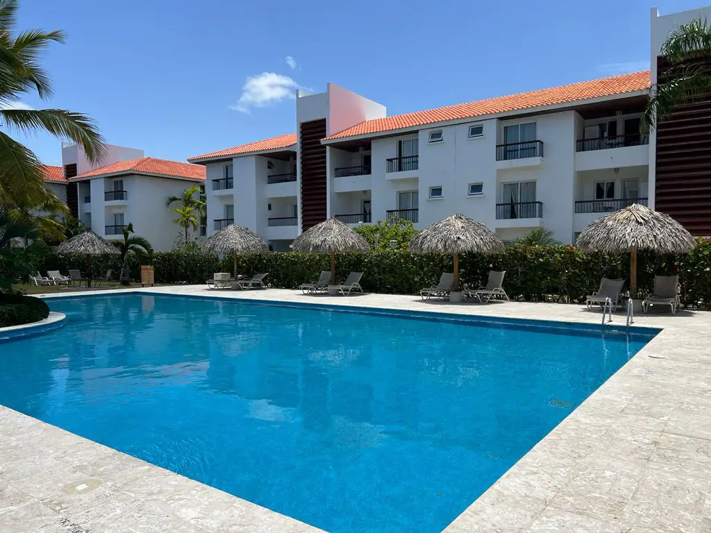Apartamento de 2 Habitaciones en Venta en Bavaro. Foto 7276597-1.jpg