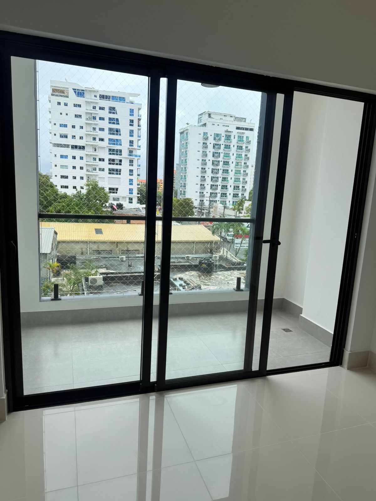 Apartamento Alquiler  en torre moderna en Serralles Foto 7276657-11.jpg