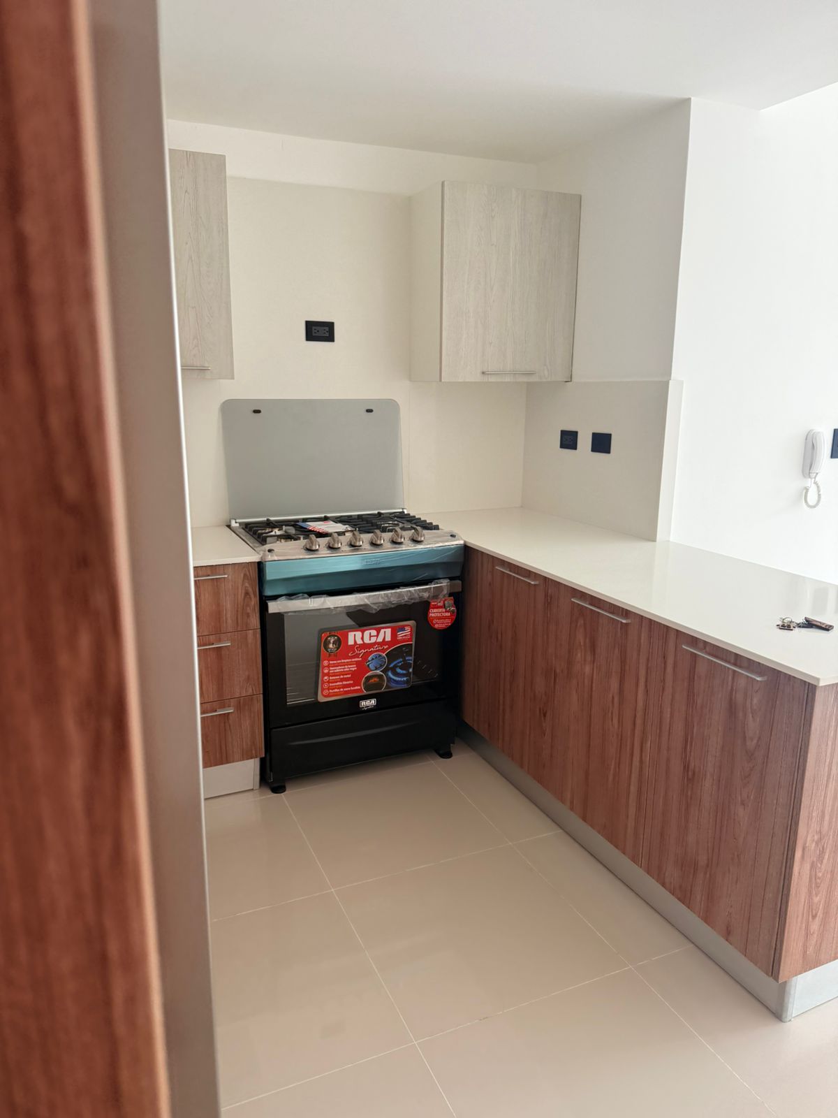 Apartamento Alquiler  en torre moderna en Serralles Foto 7276657-15.jpg