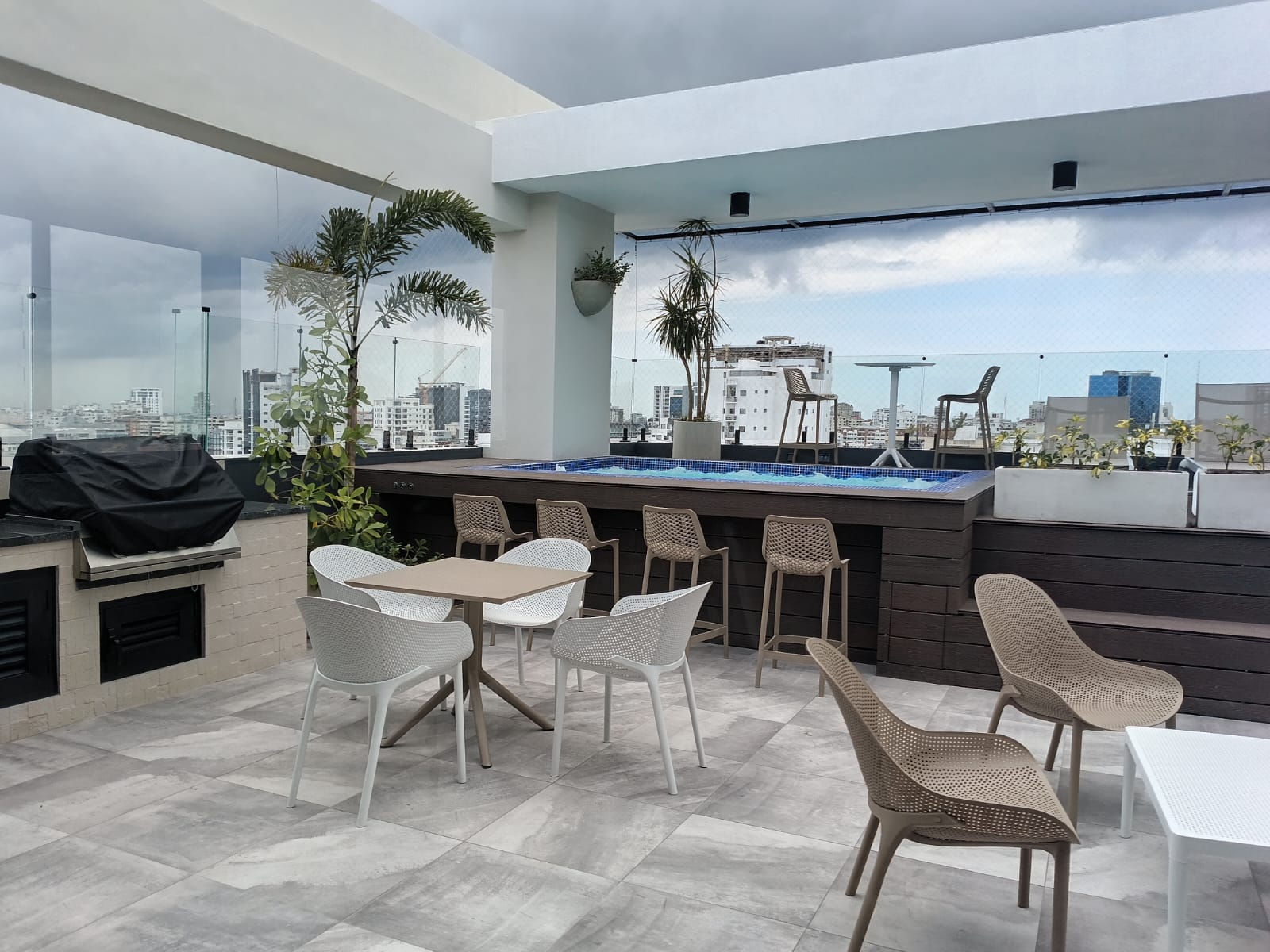Apartamento Alquiler  en torre moderna en Serralles Foto 7276657-2.jpg