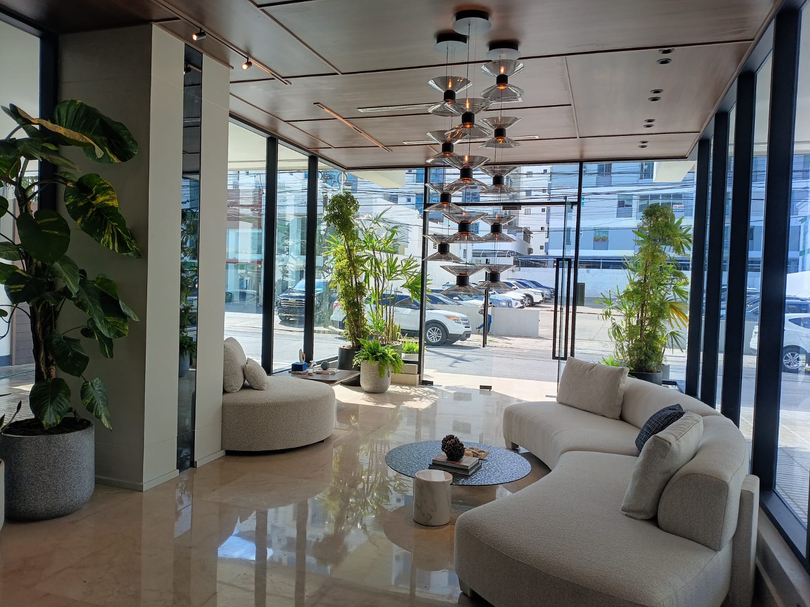 Apartamento Alquiler  en torre moderna en Serralles Foto 7276657-4.jpg