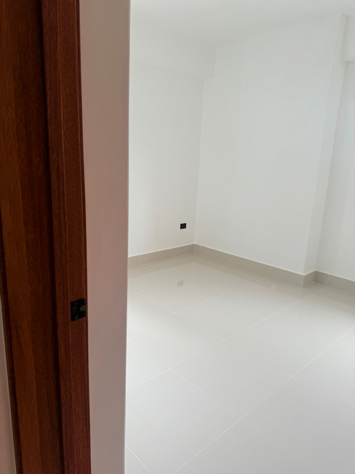 Apartamento Alquiler  en torre moderna en Serralles Foto 7276657-9.jpg