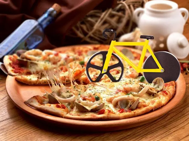 Cortador de pizza en forma de bicicleta  Foto 7276803-3.jpg