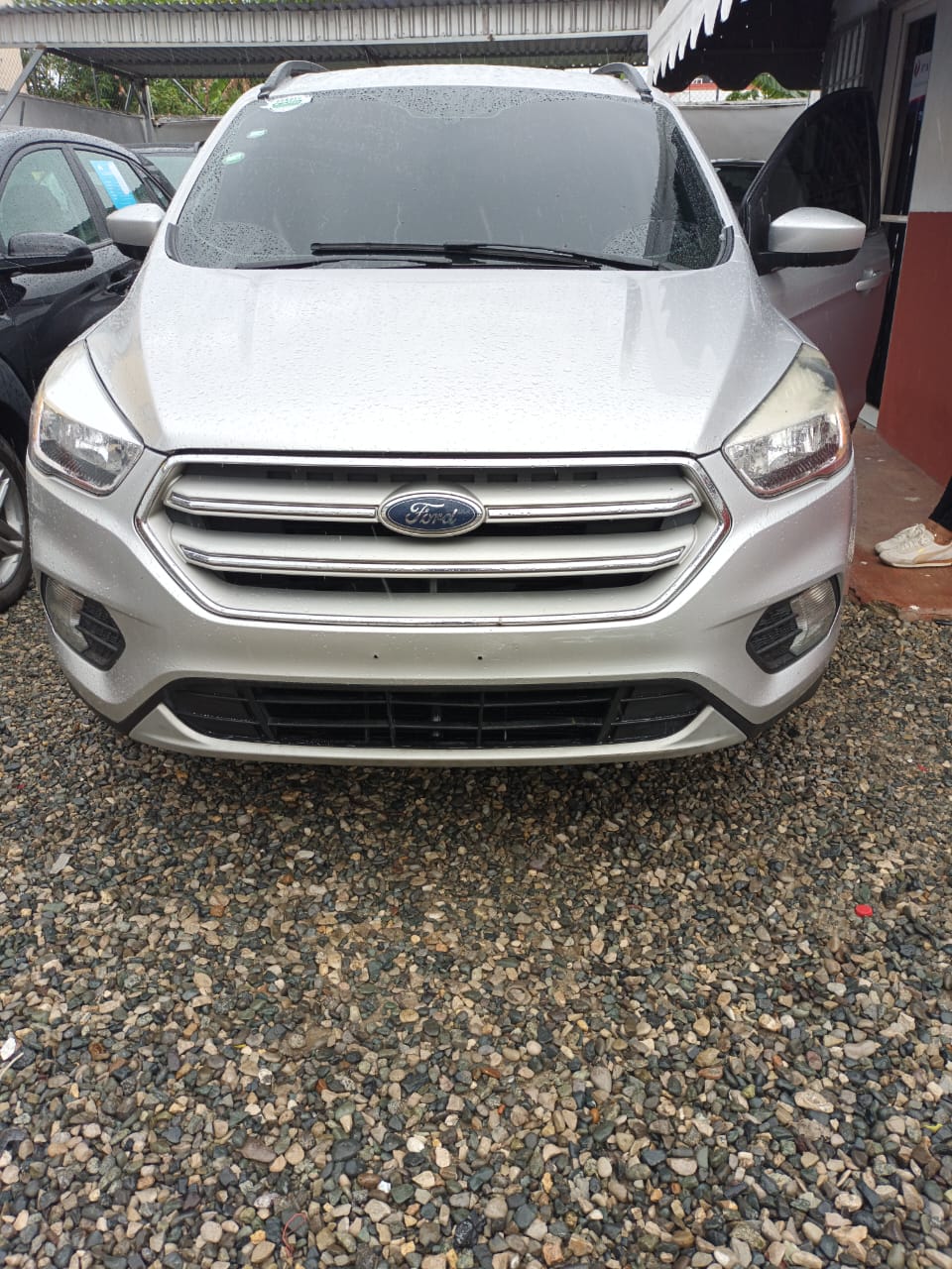 FORD ESCAPE 2018 Foto 7276839-2.jpg