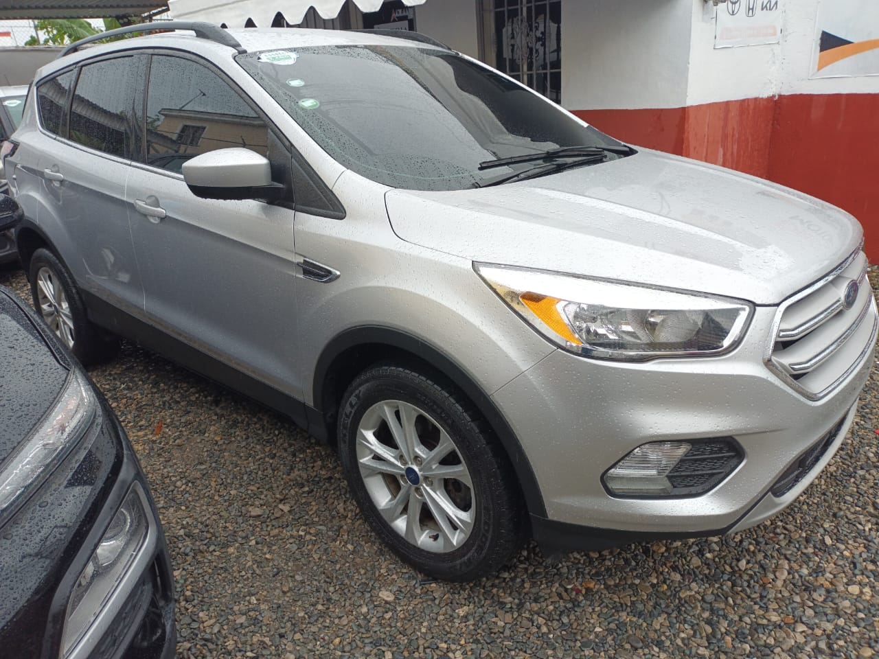 FORD ESCAPE 2018 Foto 7276839-3.jpg