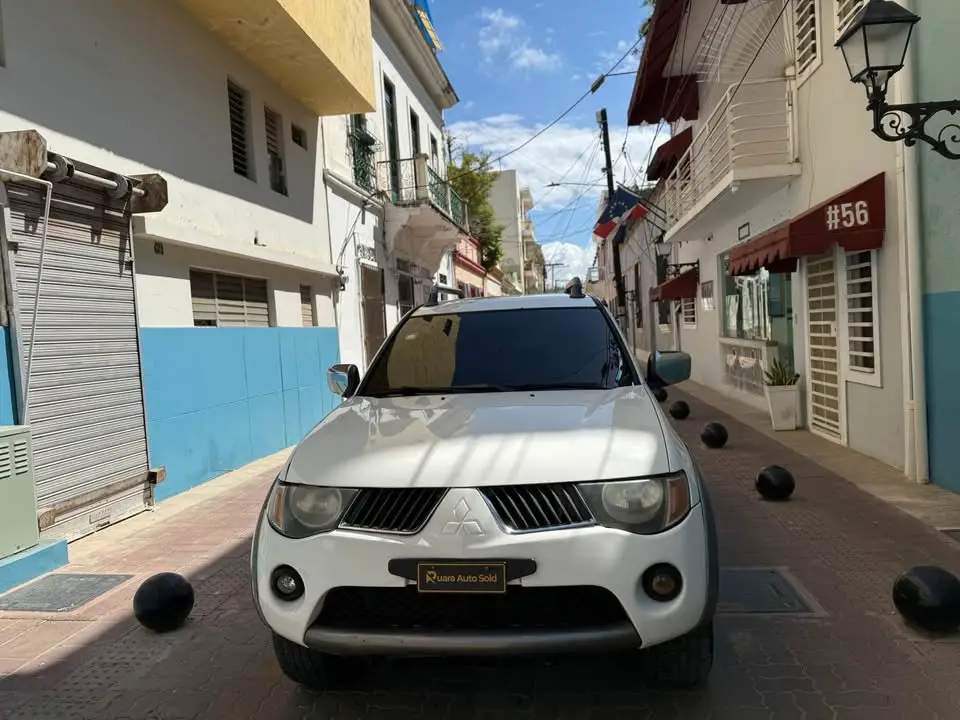 MITSUBISHI L200 2007 SPORTERO 4X4 DIESEL  Foto 7277227-5.jpg